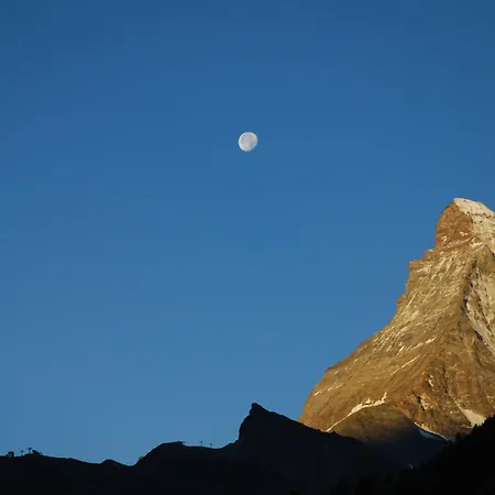 Matterhorn View Apartment, Two Bedrooms شقة زيرمات