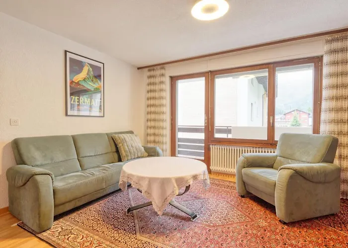 Matterhorn View Apartment, Two Bedrooms ツェルマット